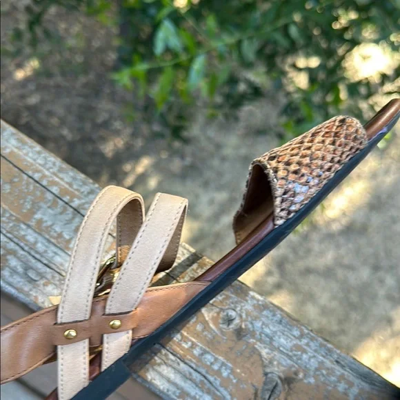 Clarks Snakeskin Pattern Strappy Sandals - Picture 6 of 7